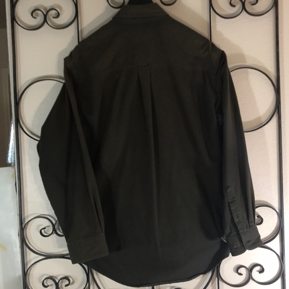 Vintage Woolrich button down - Picture 2 of 3